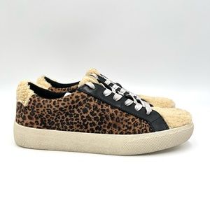 Vince Camuto Myralyn Leopard Animal Print & Faux Sherpa Fur Sneakers Shoes 6 NEW